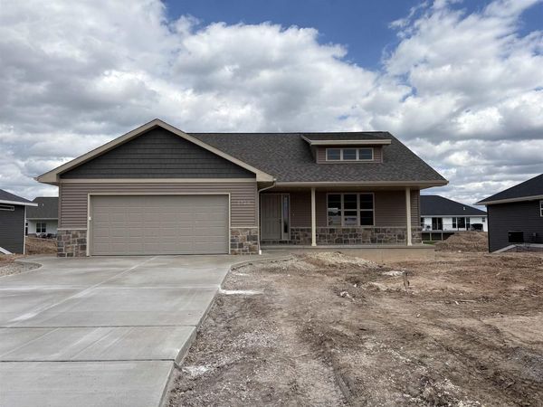 1260 PUTNAM DRIVE, Pulaski, WI 54162