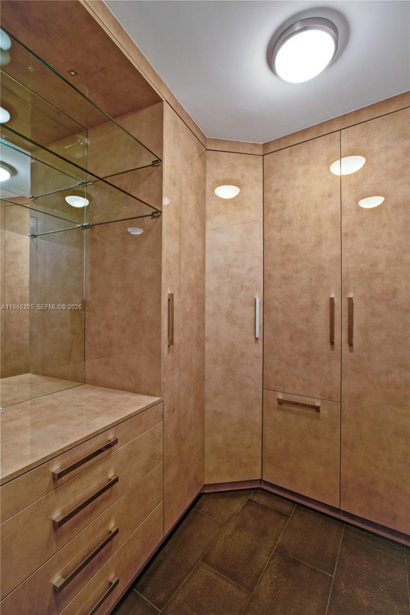 18555 Collins Ave , Unit 2601, Sunny Isles Beach, FL 33160 Photo