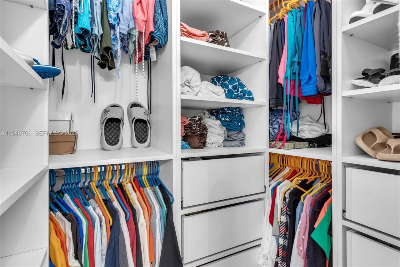 407 NW 9th Ct , Homestead, FL 33030 Photo