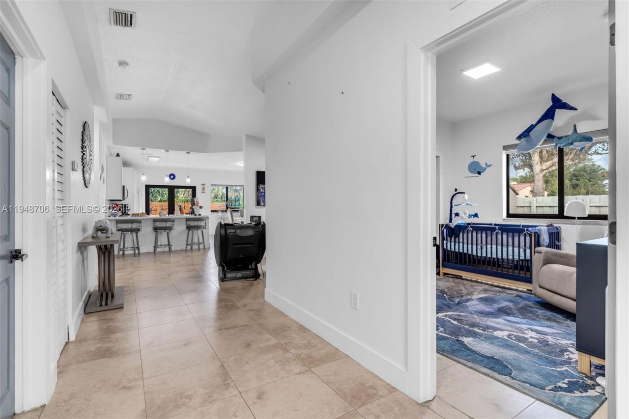 407 NW 9th Ct , Homestead, FL 33030 Photo