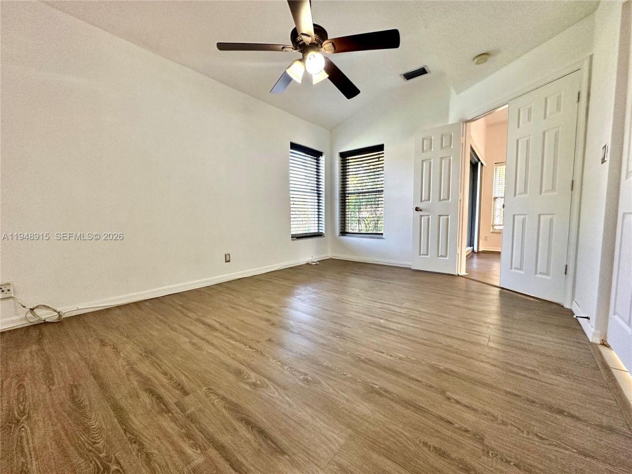 1013 Via Jardin , Riviera Beach, FL 33418 Photo