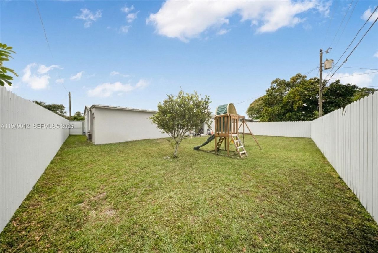 6971 SW 24th St, Miramar, FL 33023 Photo