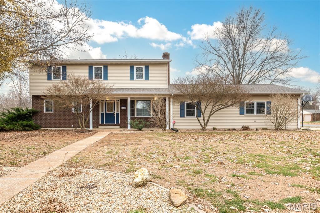 1034 Raymond Drive, Red Bud, IL 62278 Main Photo