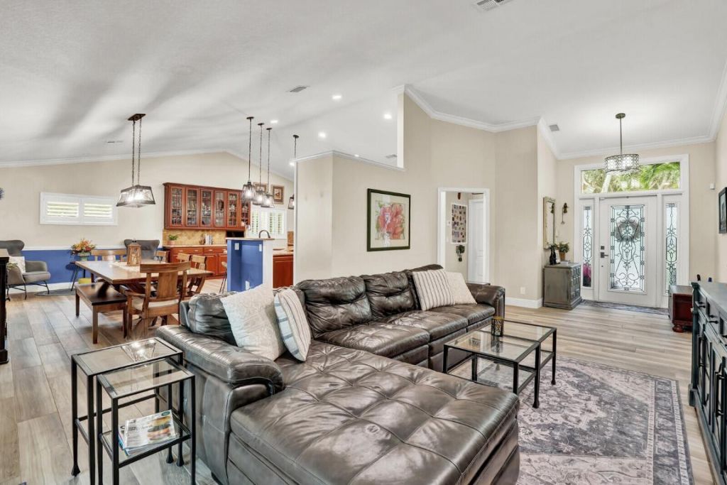 10299 Hunt Club Lane, Palm Beach Gardens, FL 33418 Photo