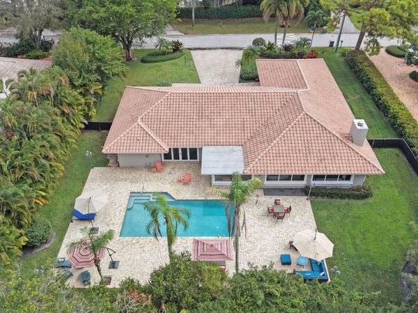 10539 Pine Tree Terrace, Boynton Beach, FL 33436