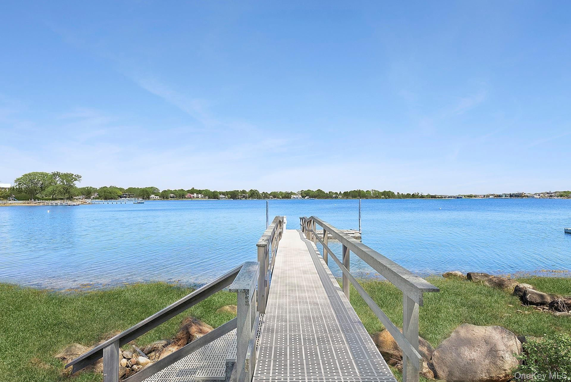 20 Whalers Walk, Sag Harbor, NY 11963 Main Photo