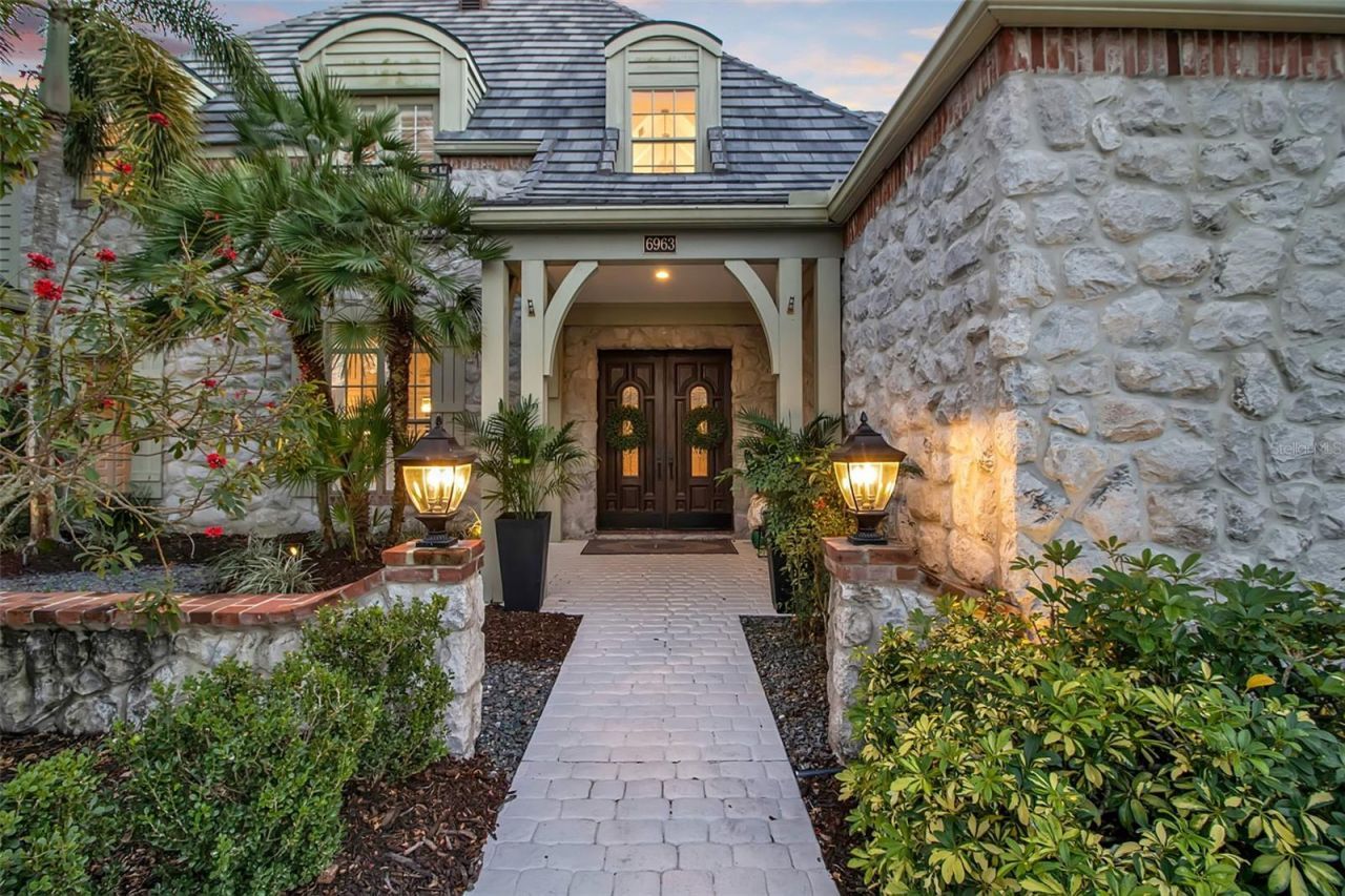 6963 Westchester Circle, Lakewood Ranch, FL 34202 Photo