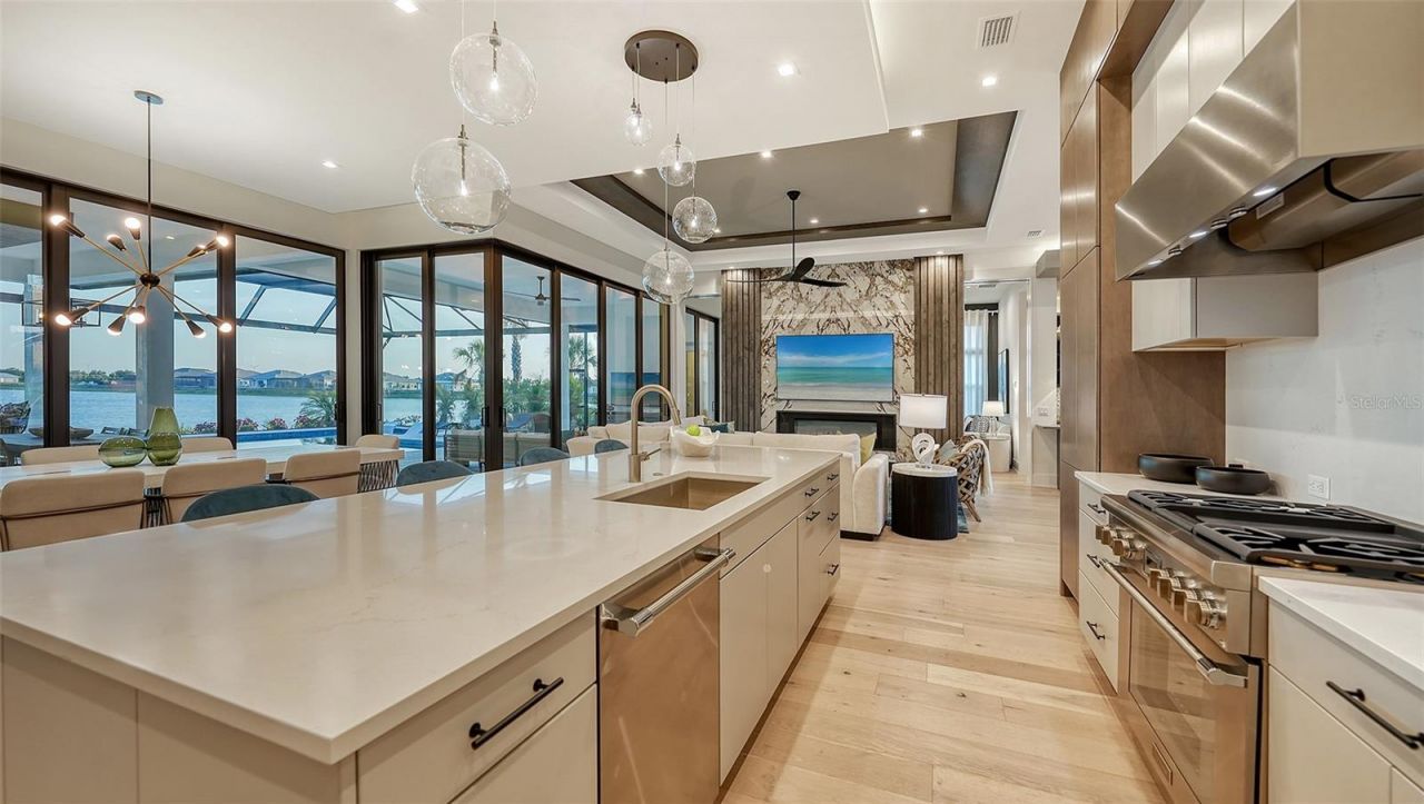 1206 Blue Shell Loop, Sarasota, FL 34240 Photo