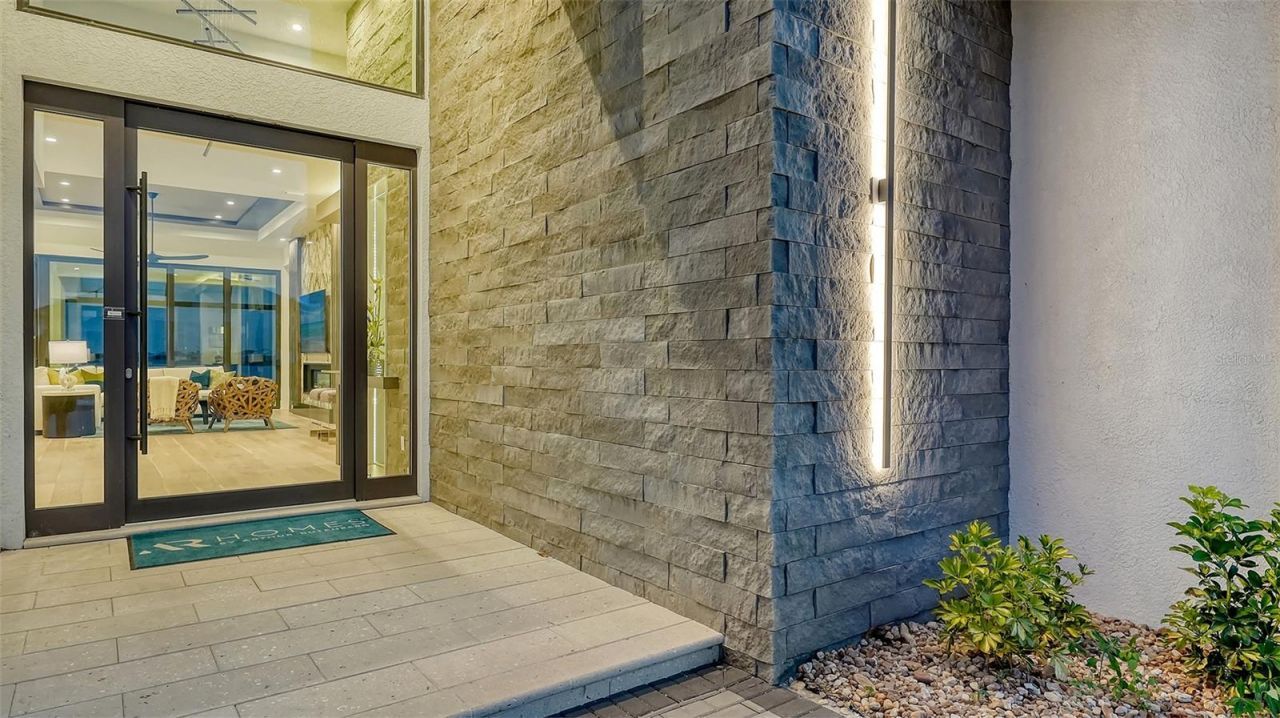 1206 Blue Shell Loop, Sarasota, FL 34240 Photo