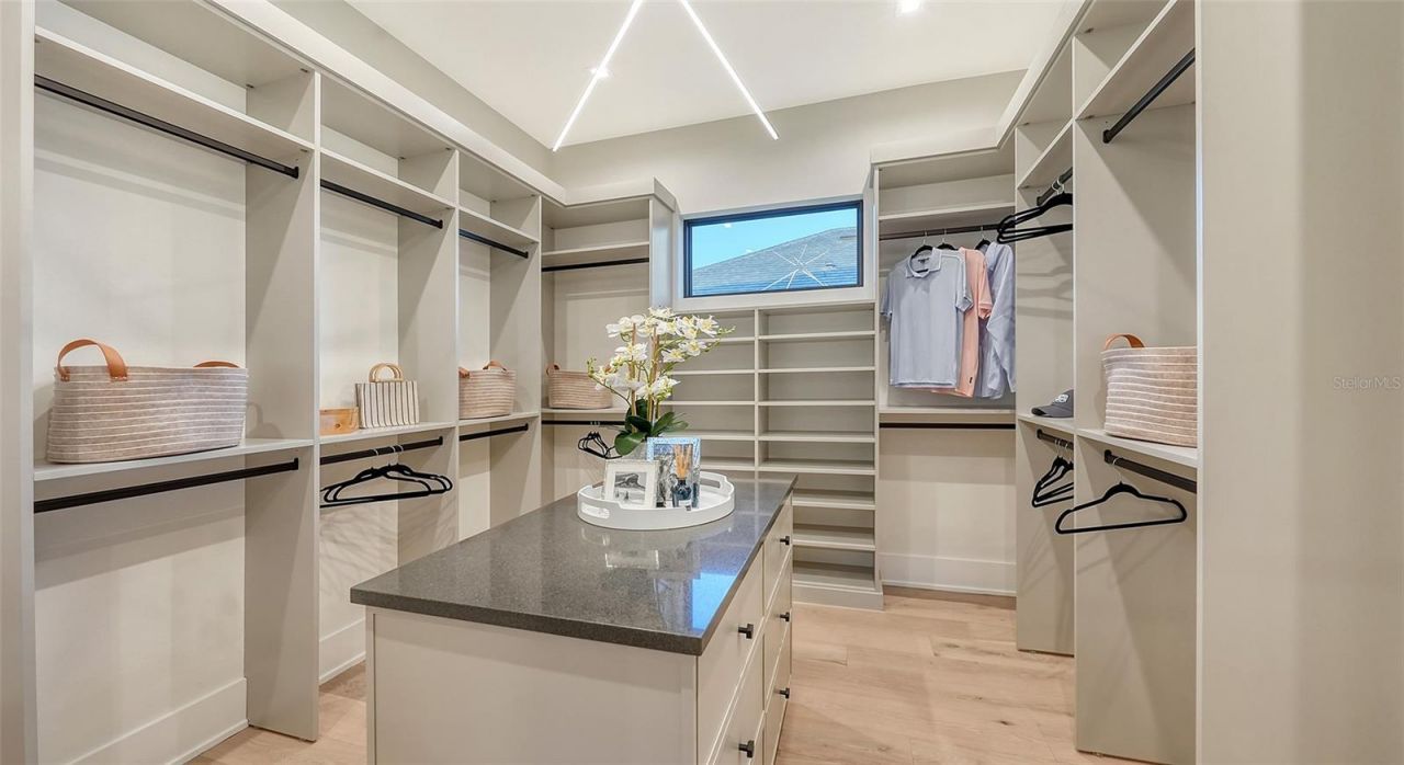 1206 Blue Shell Loop, Sarasota, FL 34240 Photo