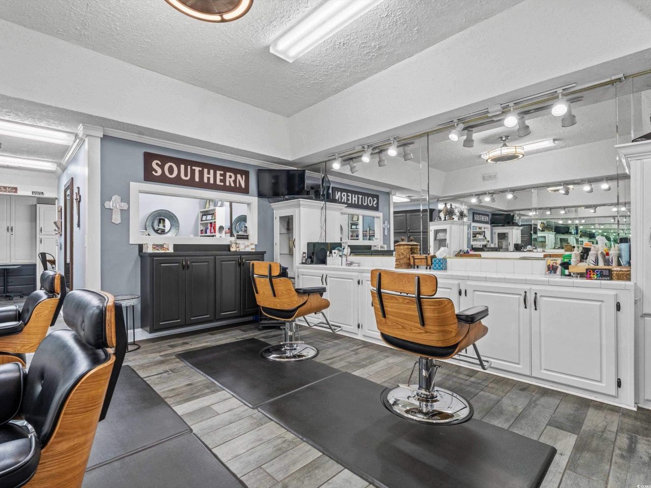 1013 4th Ave. Photo 14