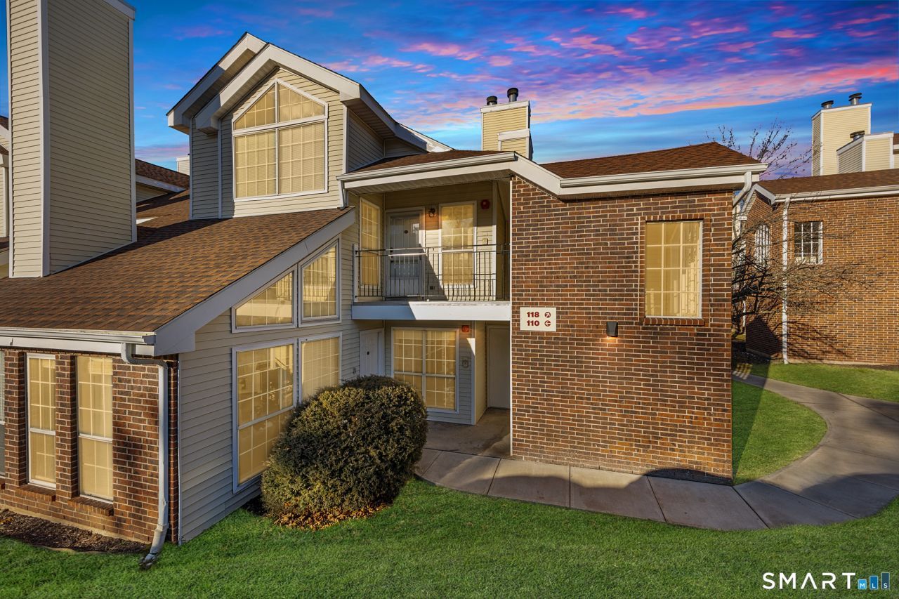 118 Carriage Crossing, Unit 118, Middletown, CT 06457 Main Photo