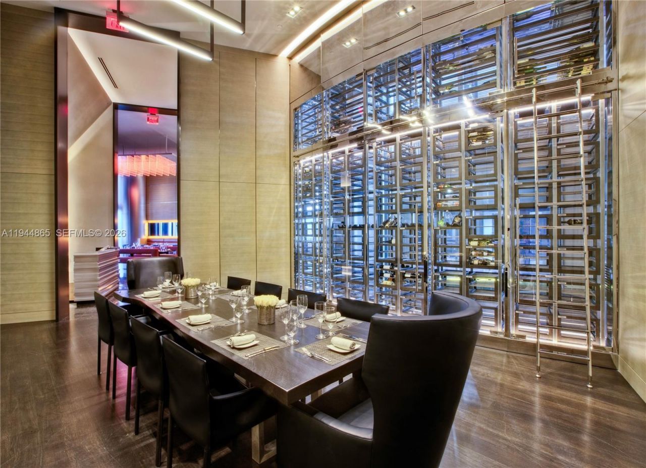 18555 Collins Ave , Unit 2601, Sunny Isles Beach, FL 33160 Photo