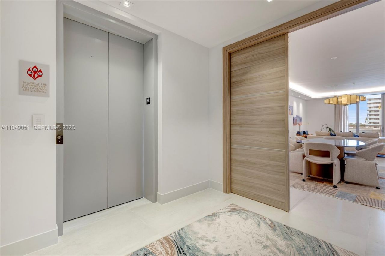 515 Valencia Ave, Unit 604, Coral Gables, FL 33134 Photo