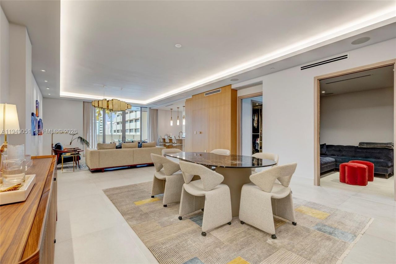 515 Valencia Ave, Unit 604, Coral Gables, FL 33134 Photo