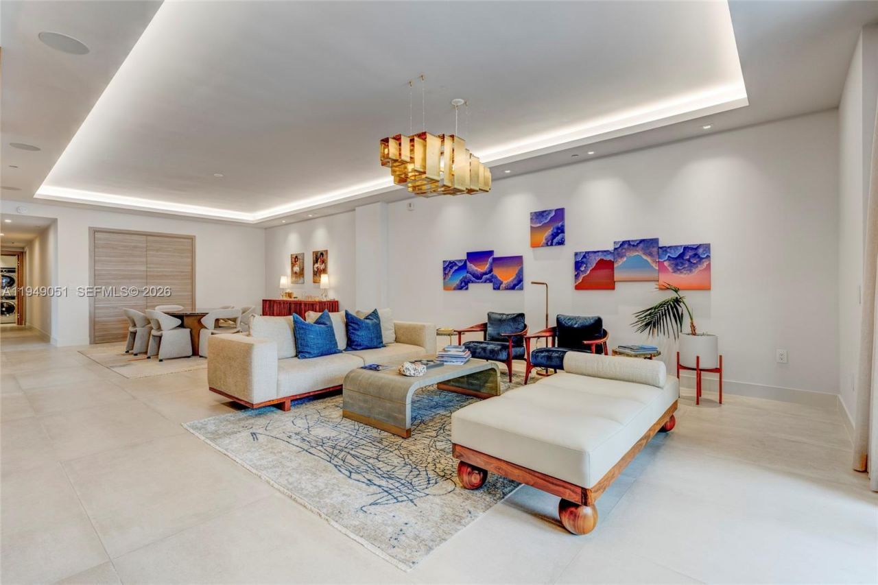 515 Valencia Ave, Unit 604, Coral Gables, FL 33134 Photo