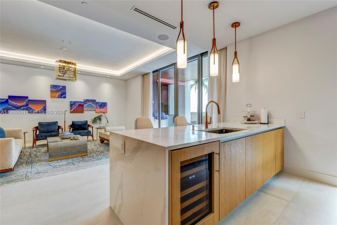 515 Valencia Ave, Unit 604, Coral Gables, FL 33134 Photo