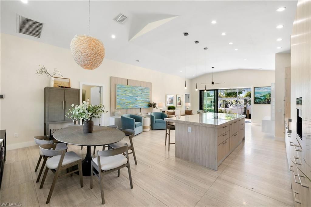 1820 Holiday Ln, Naples, FL 34104 Photo