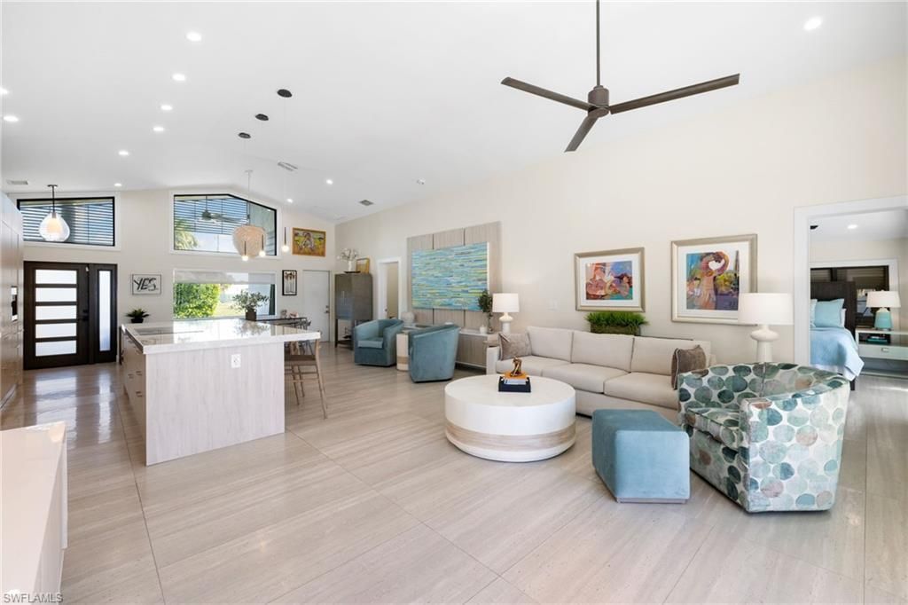 1820 Holiday Ln, Naples, FL 34104 Photo