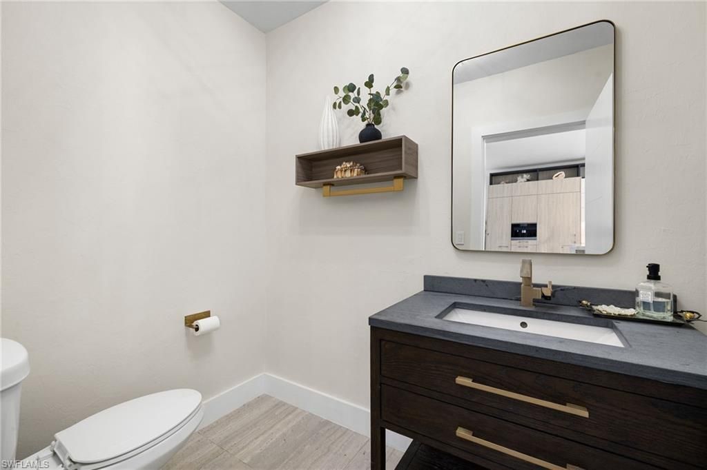 1820 Holiday Ln, Naples, FL 34104 Photo