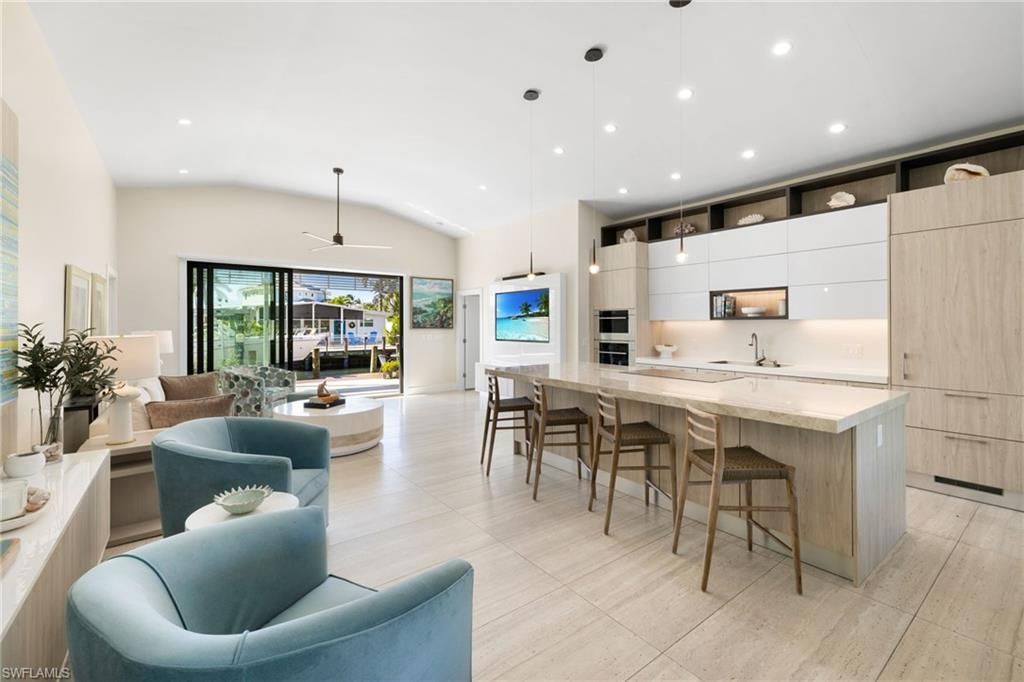 1820 Holiday Ln, Naples, FL 34104 Photo