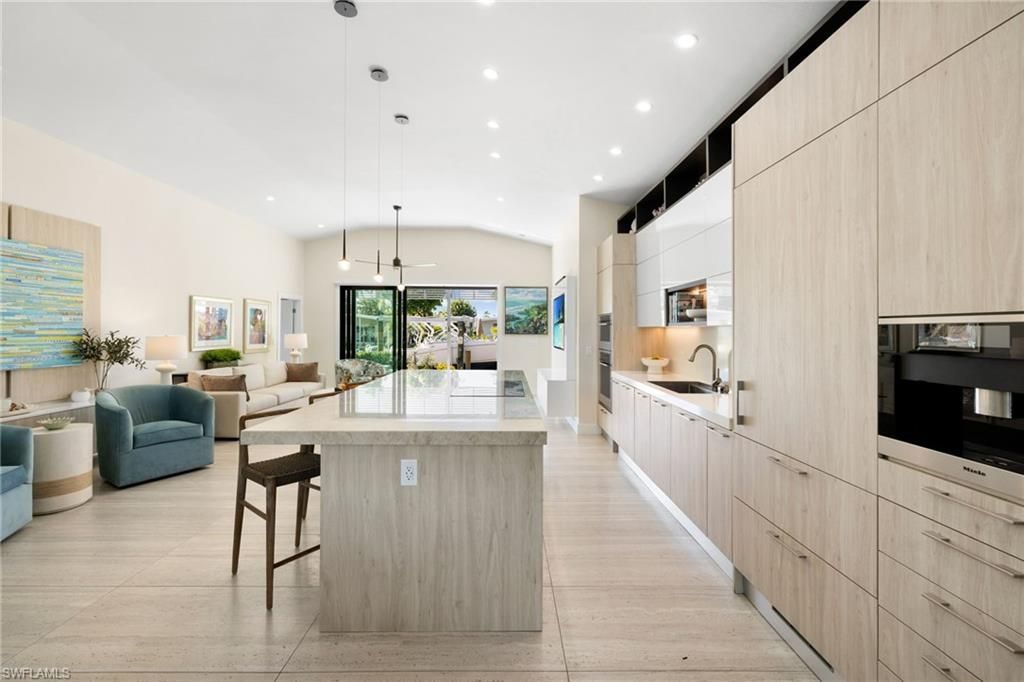 1820 Holiday Ln, Naples, FL 34104 Photo