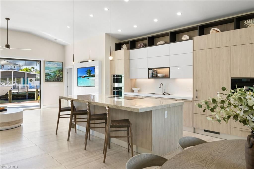 1820 Holiday Ln, Naples, FL 34104 Photo