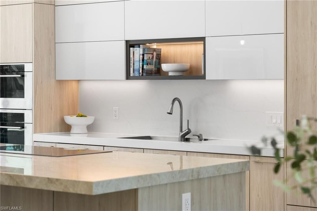 1820 Holiday Ln, Naples, FL 34104 Photo