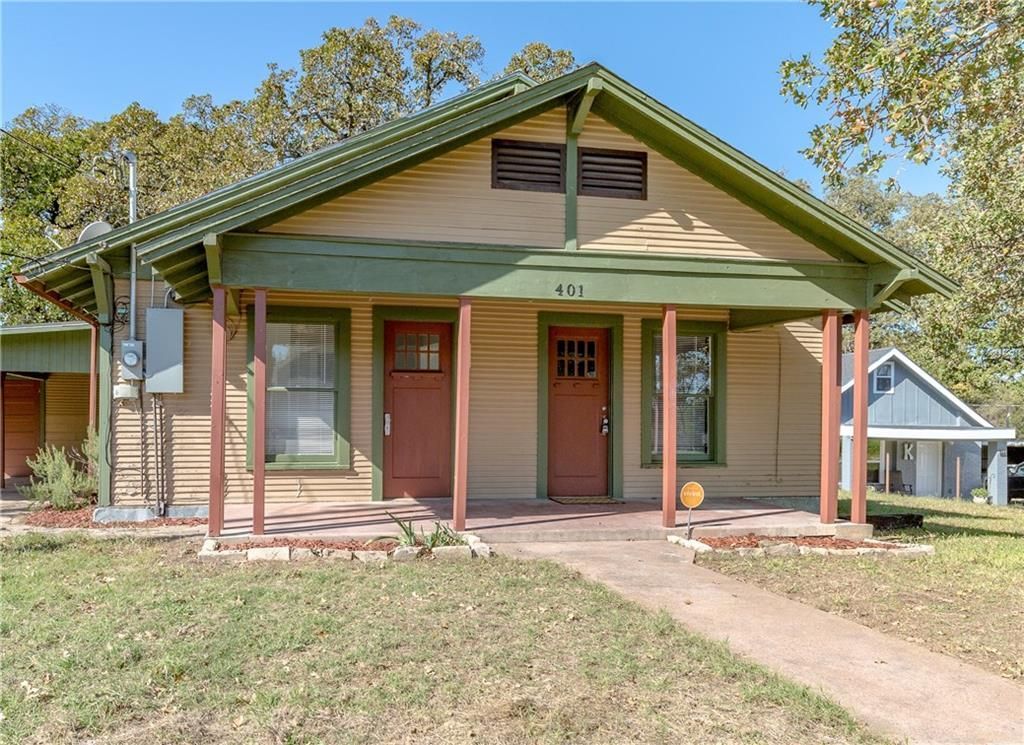 401 Harcourt Street, Weatherford, TX 76086 Main Photo