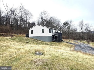 50 IRVIN ROAD, MC VEYTOWN, PA 17051