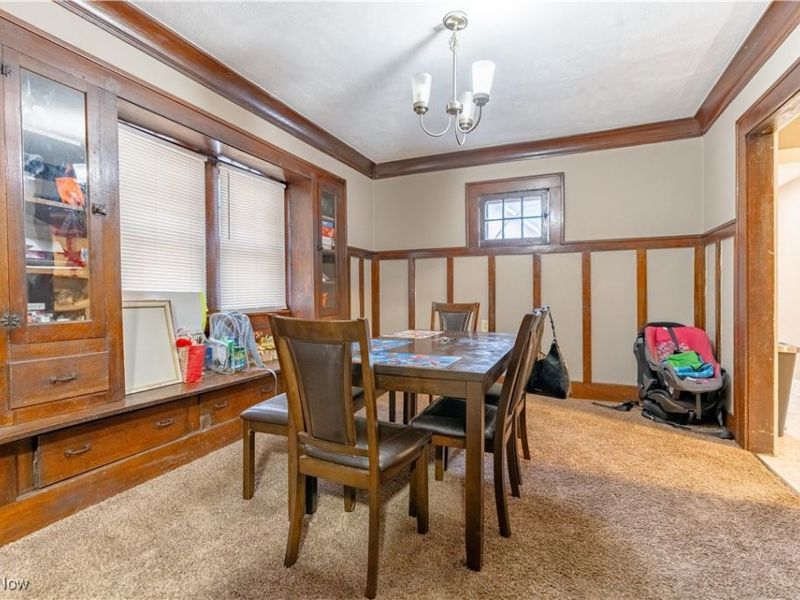 985 Bloomfield Avenue, Akron, OH 44302 Photo 7