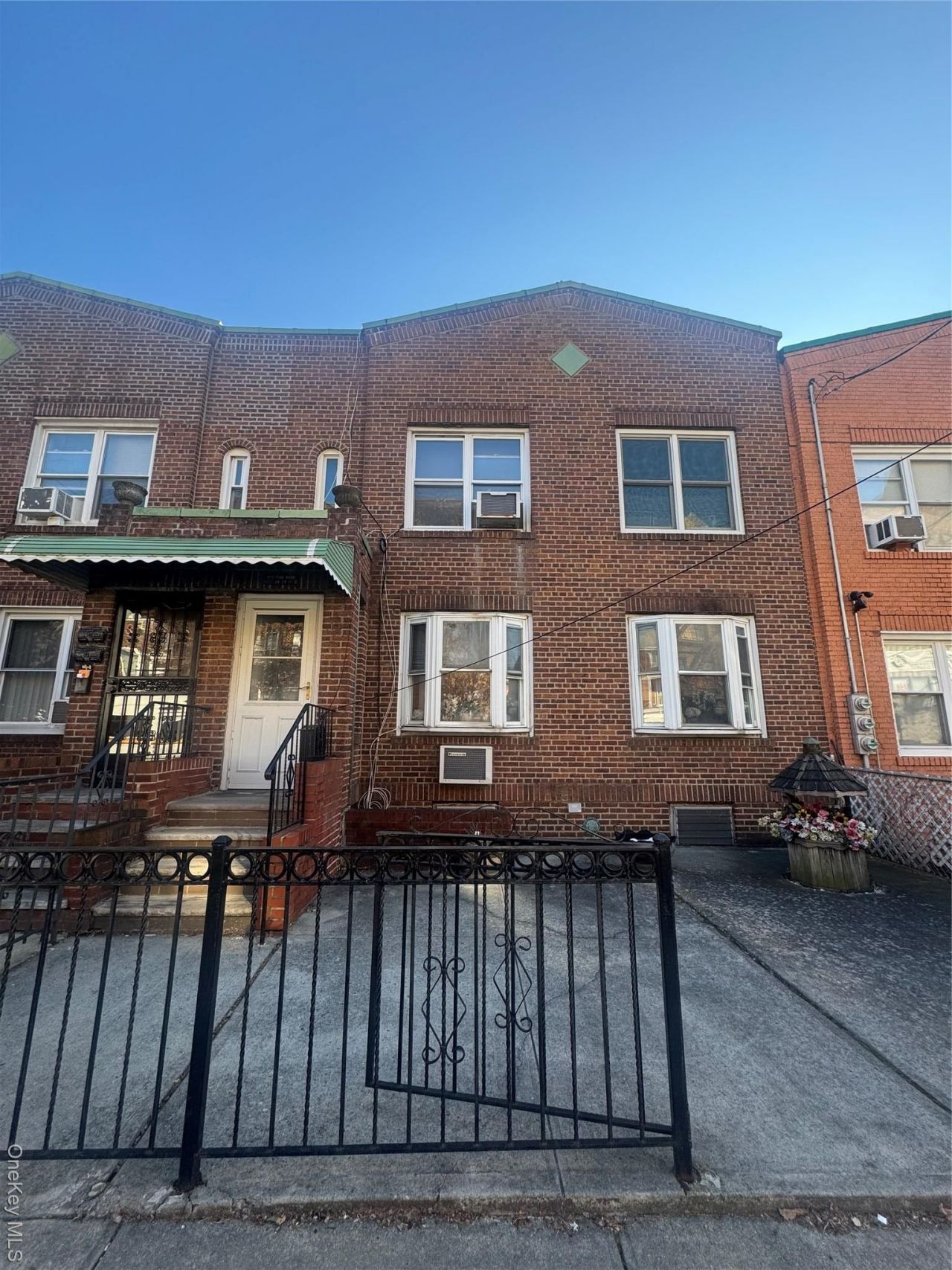 28-27 44th Street, Astoria, NY 11103 Main Photo