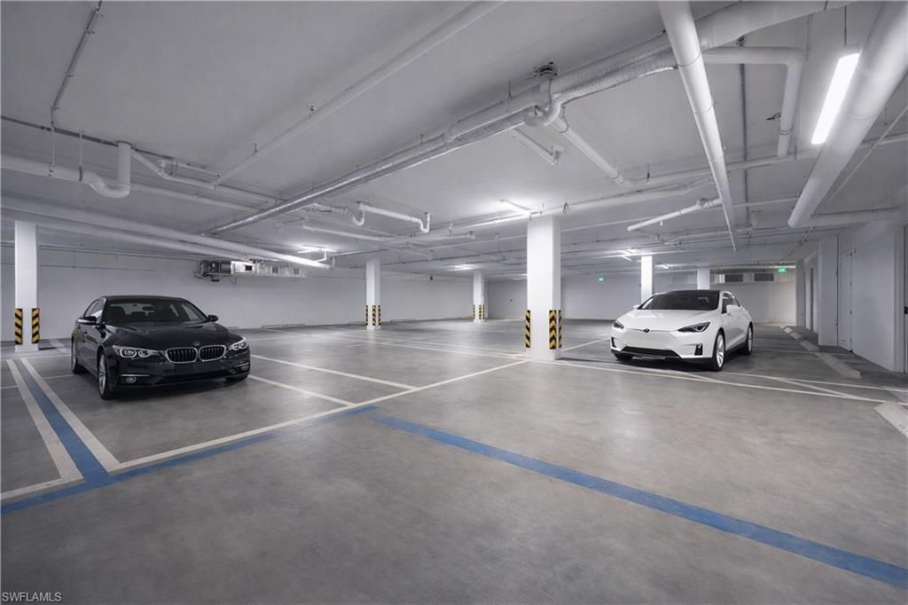 875 6th Ave S, Unit 203, Naples, FL 34102 Photo