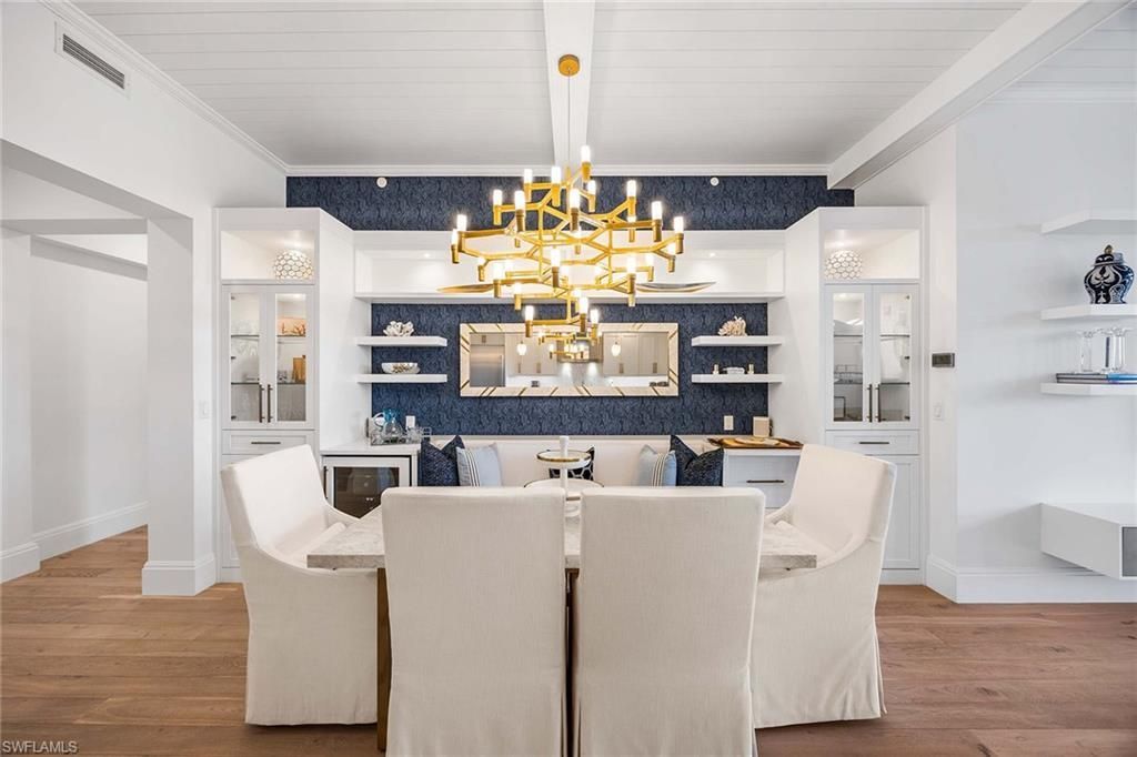 875 6th Ave S, Unit 203, Naples, FL 34102 Photo