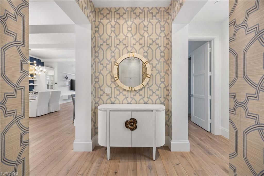 875 6th Ave S, Unit 203, Naples, FL 34102 Photo