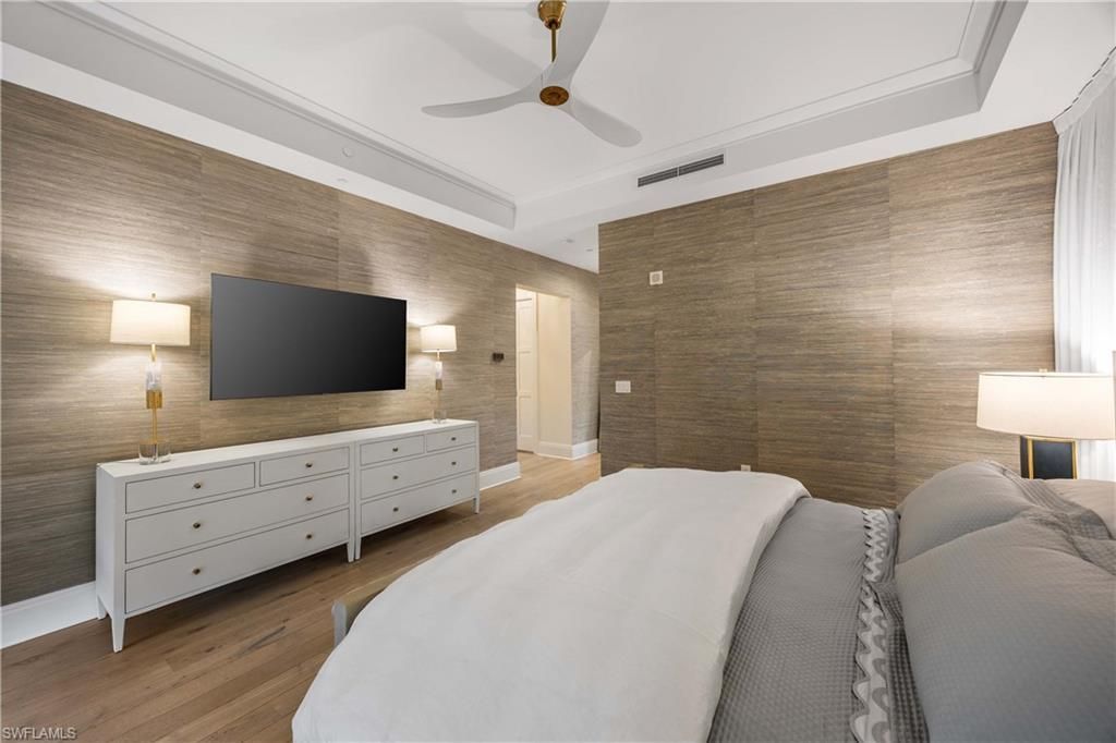 875 6th Ave S, Unit 203, Naples, FL 34102 Photo