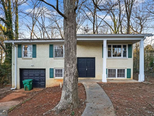 1615 Pine Glen Circle, Decatur, GA 30035