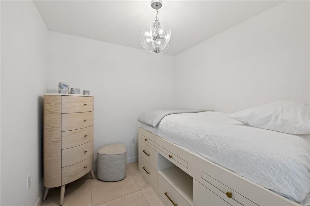 401 N Birch Road, Unit 411, Fort Lauderdale, FL 33304 Photo