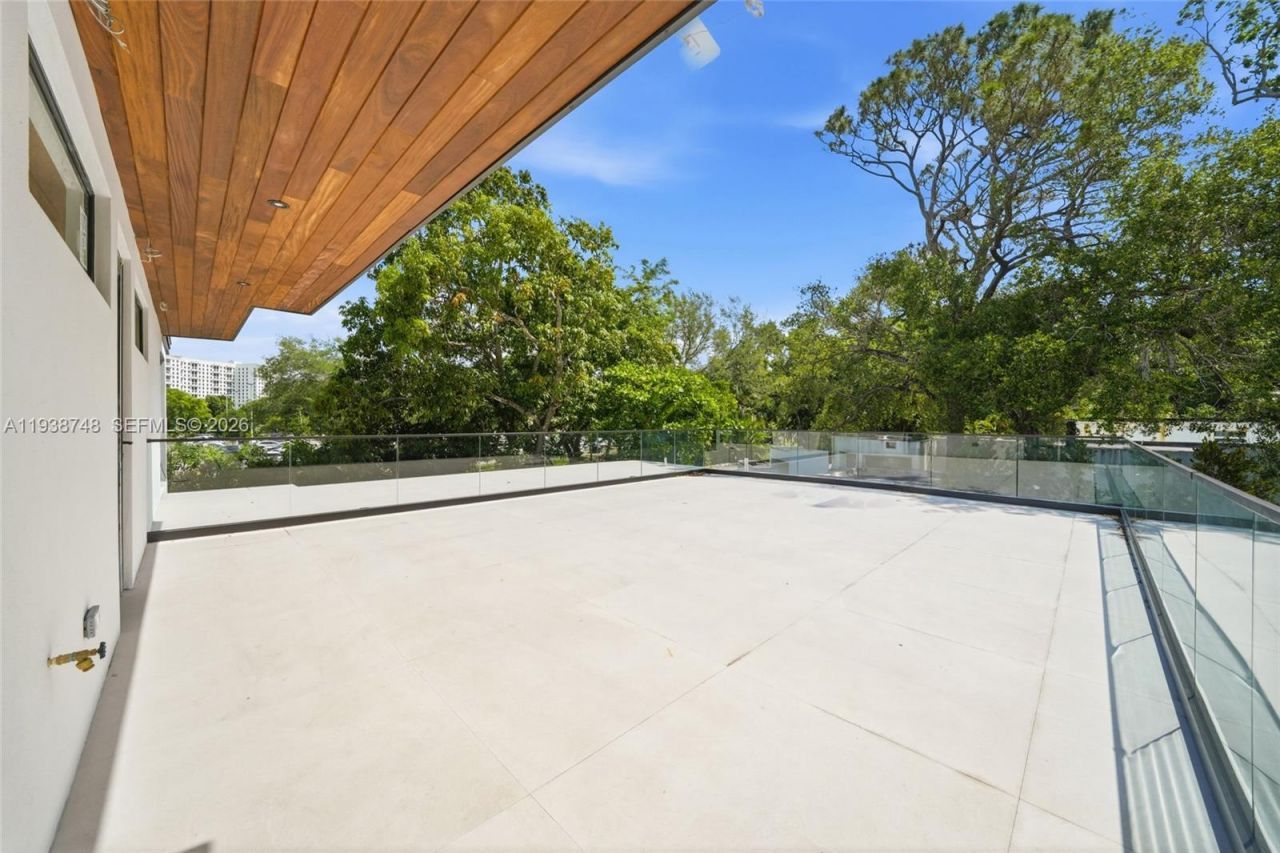 4150 Loquat Ave, Miami, FL 33133 Photo