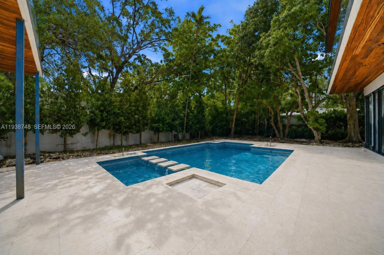 4150 Loquat Ave, Miami, FL 33133 Photo