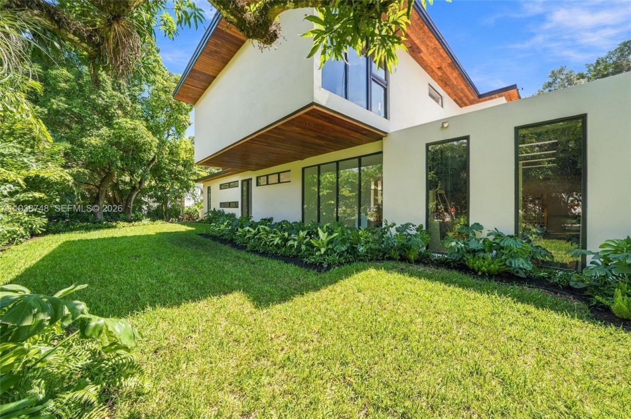 4150 Loquat Ave, Miami, FL 33133 Photo