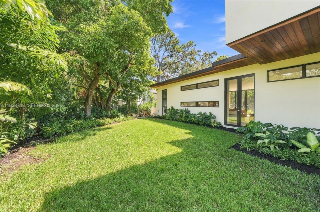 4150 Loquat Ave, Miami, FL 33133 Photo