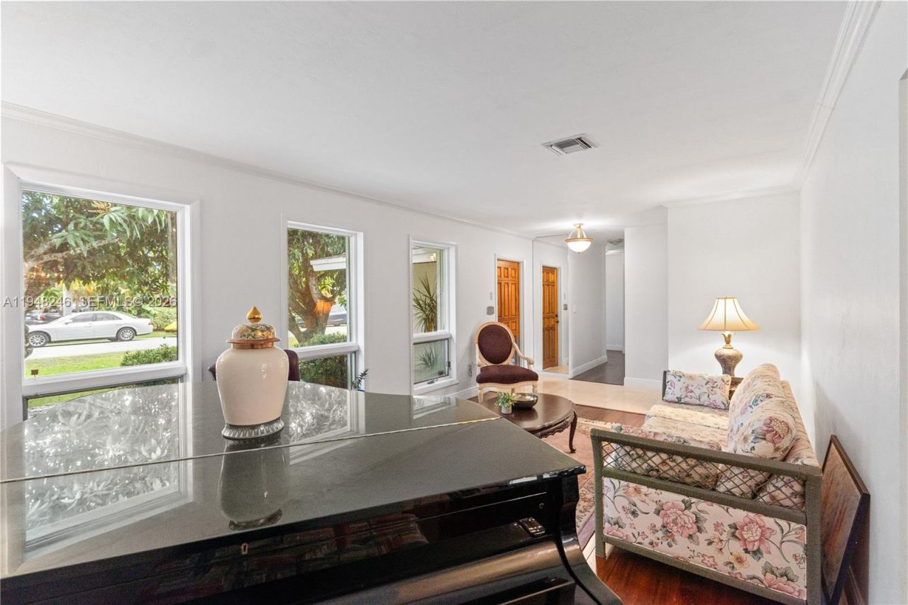 15200 SW 84th Ave , Palmetto Bay, FL 33157 Photo