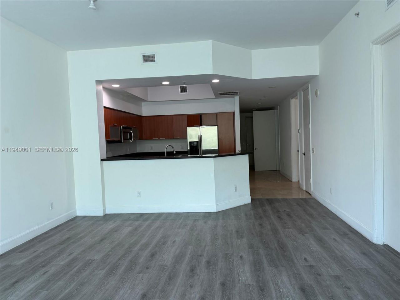 14951 Royal Oaks Ln, Unit 106, North Miami, FL 33181 Photo