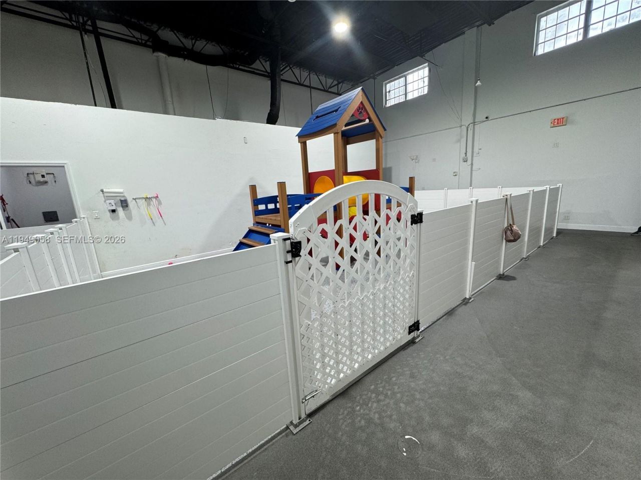 8347 NW 36th St , Doral, FL 33166 Photo