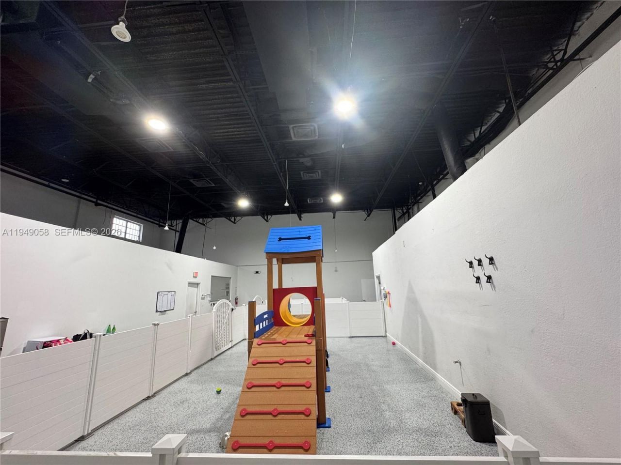 8347 NW 36th St , Doral, FL 33166 Photo