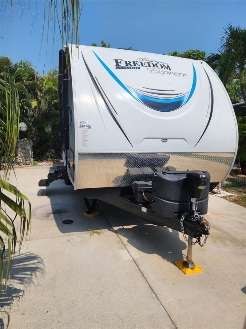 150 Smallwood Dr, Unit 6, Chokoloskee, FL 34138 Photo