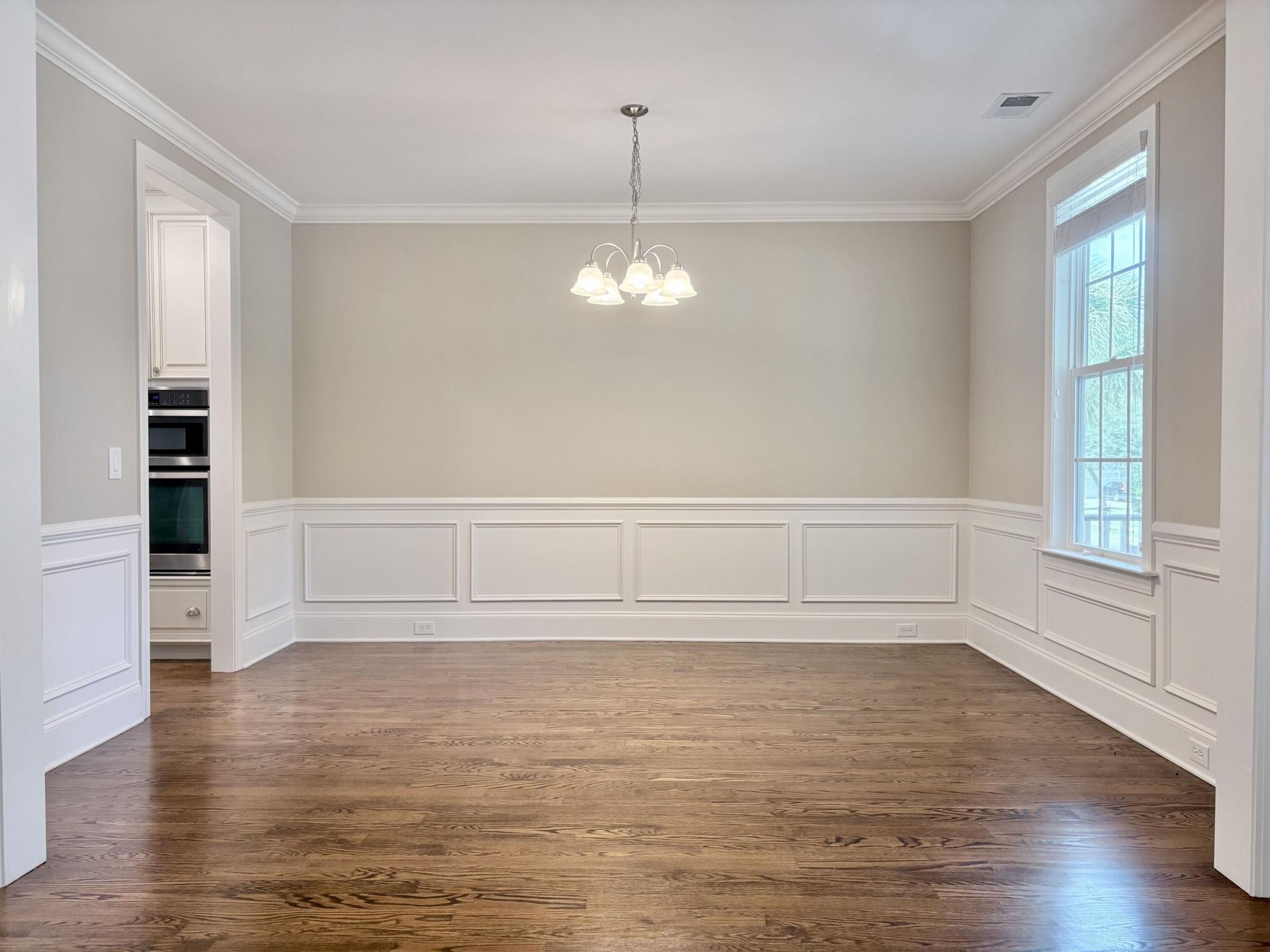 4066 Blackmoor Street Photo 10