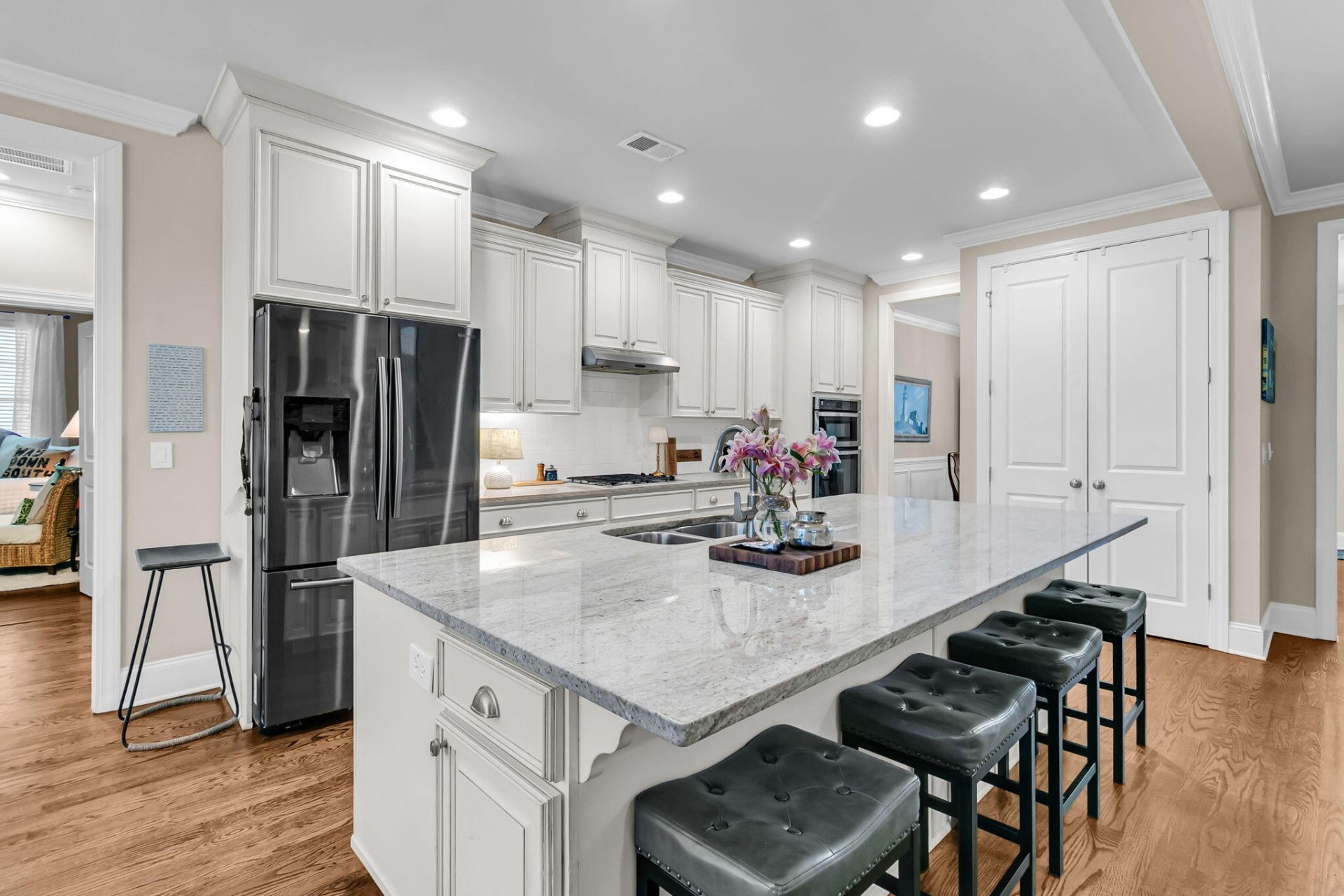 4066 Blackmoor Street Photo 17