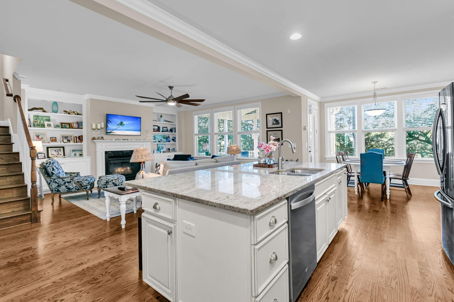 4066 Blackmoor Street Photo 20
